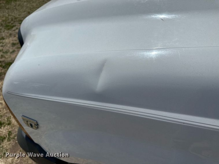 image for item KL9145 2007 Ford F350 Super Duty  SuperCab utility bed pickup truck