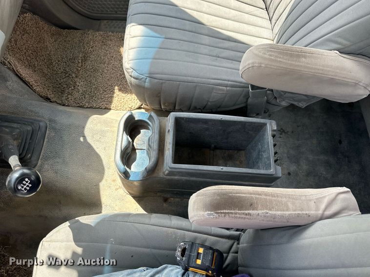 image for item KL9145 2007 Ford F350 Super Duty  SuperCab utility bed pickup truck