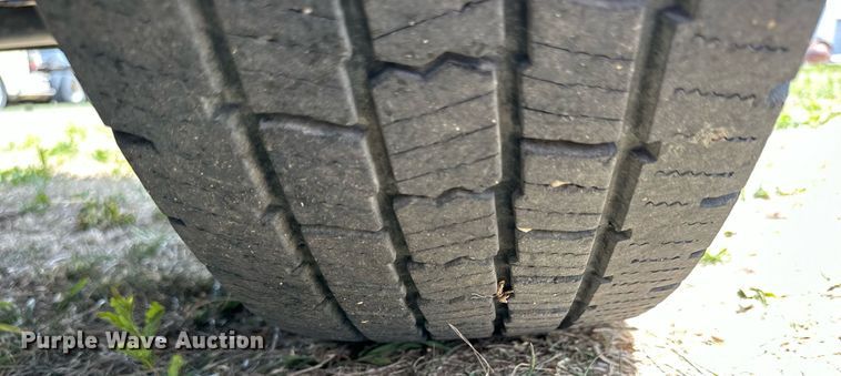 image for item KL9145 2007 Ford F350 Super Duty  SuperCab utility bed pickup truck