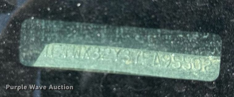 image for item KL9145 2007 Ford F350 Super Duty  SuperCab utility bed pickup truck