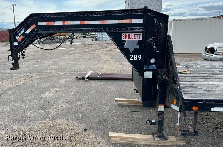 image for item KL9185 2007 PJ equipment trailer