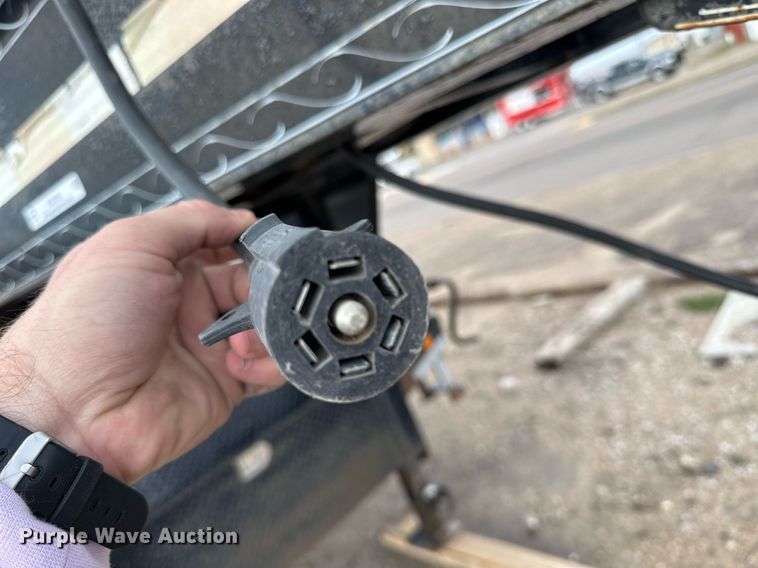 image for item KL9185 2007 PJ equipment trailer