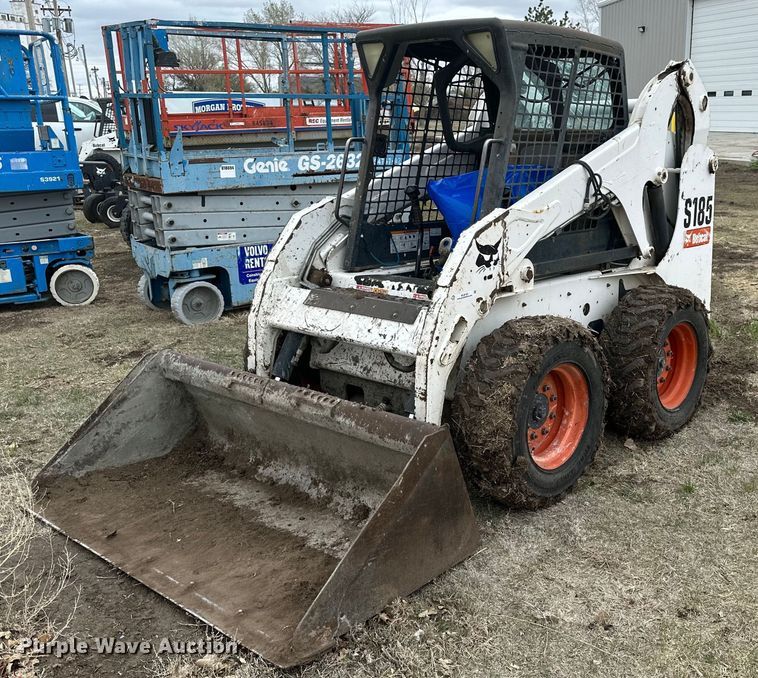 image for item KL9193 2006 Bobcat S185  skid steer loader