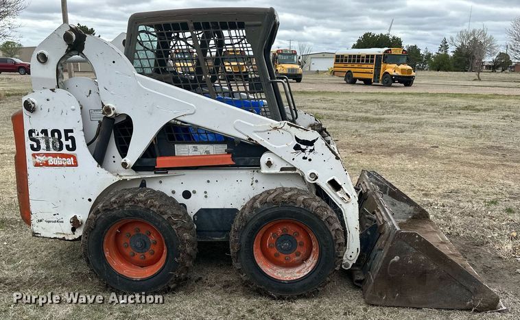 image for item KL9193 2006 Bobcat S185  skid steer loader