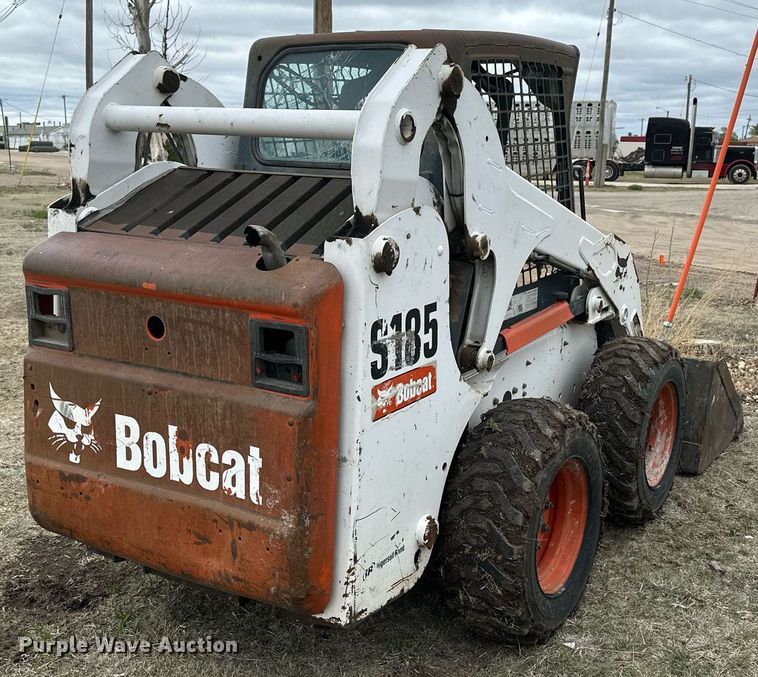 image for item KL9193 2006 Bobcat S185  skid steer loader