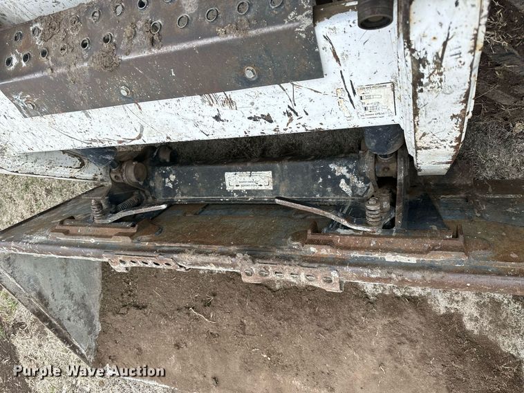 image for item KL9193 2006 Bobcat S185  skid steer loader