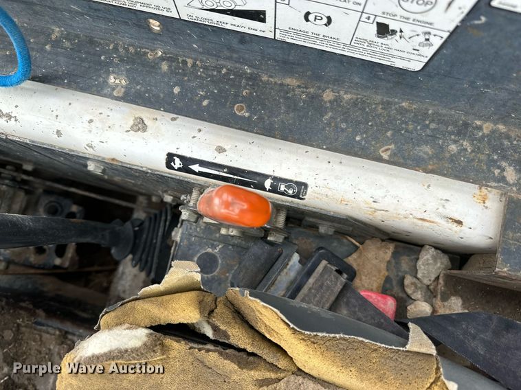 image for item KL9193 2006 Bobcat S185  skid steer loader