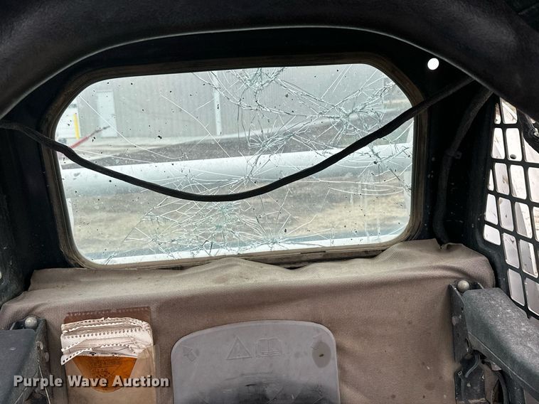 image for item KL9193 2006 Bobcat S185  skid steer loader