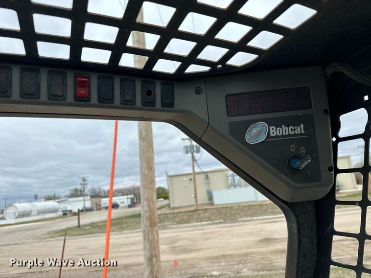 image for item KL9193 2006 Bobcat S185  skid steer loader