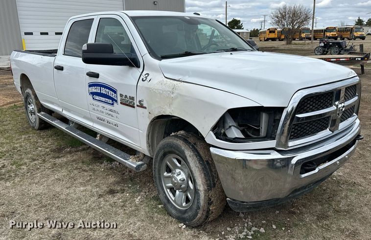 image for item KL9194 2015 Dodge Ram 2500  Crew Cab pickup truck