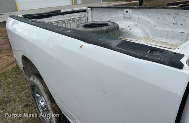 image for item KL9194 2015 Dodge Ram 2500  Crew Cab pickup truck