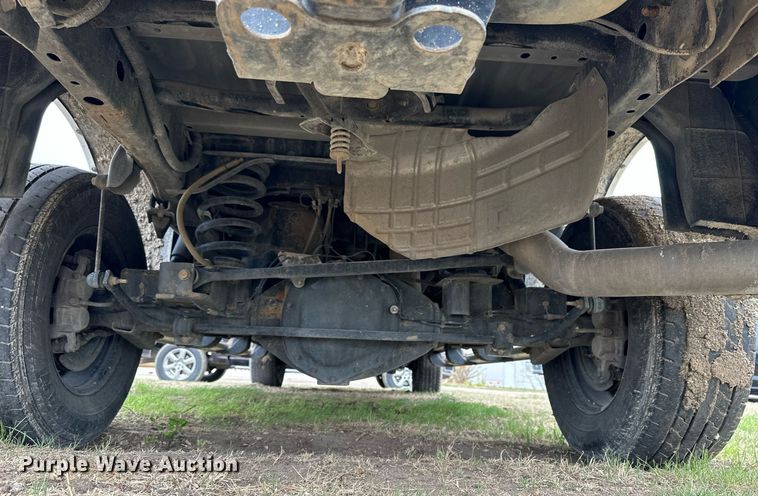 image for item KL9194 2015 Dodge Ram 2500  Crew Cab pickup truck