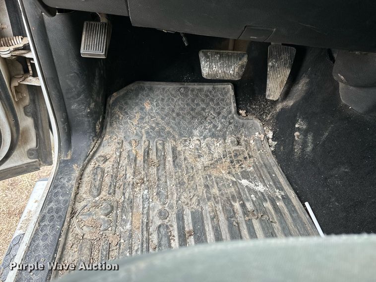 image for item KL9194 2015 Dodge Ram 2500  Crew Cab pickup truck