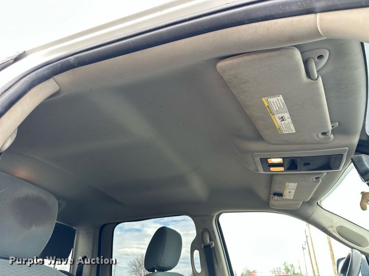 image for item KL9194 2015 Dodge Ram 2500  Crew Cab pickup truck