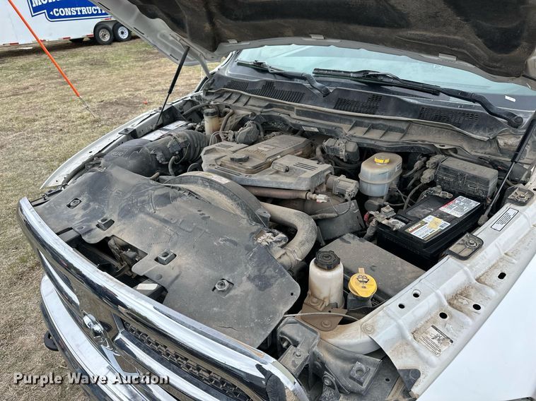 image for item KL9194 2015 Dodge Ram 2500  Crew Cab pickup truck