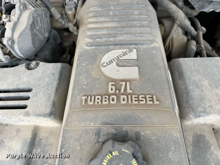 image for item KL9194 2015 Dodge Ram 2500  Crew Cab pickup truck