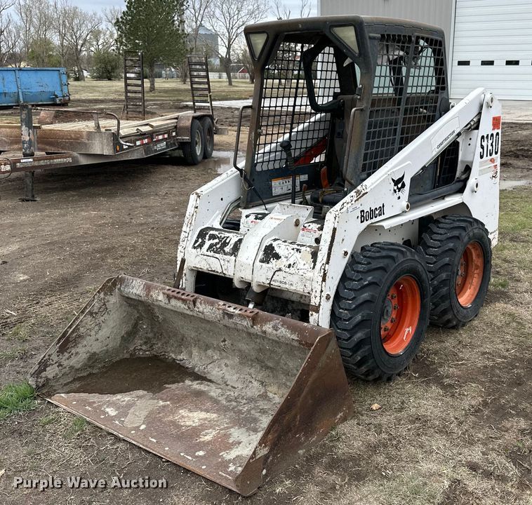 image for item KL9196 2005 Bobcat S130  skid steer loader