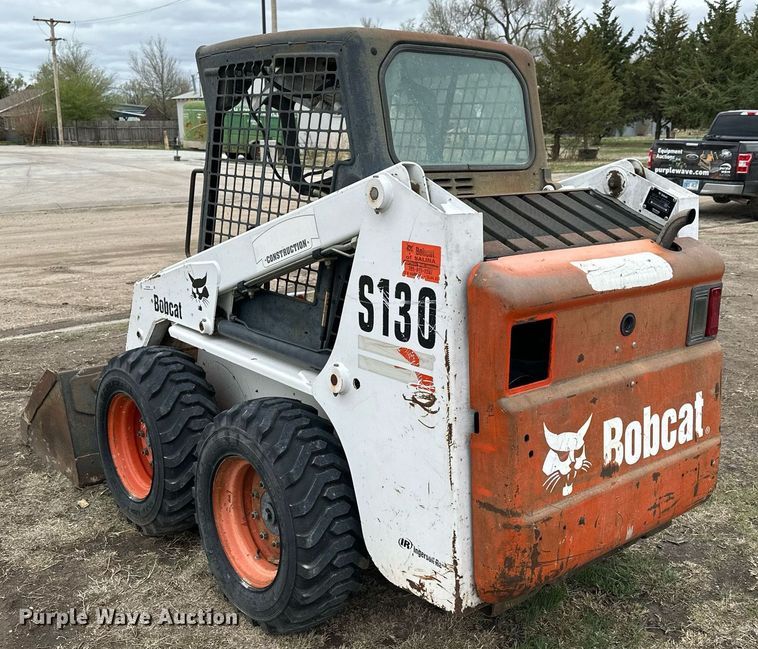 image for item KL9196 2005 Bobcat S130  skid steer loader