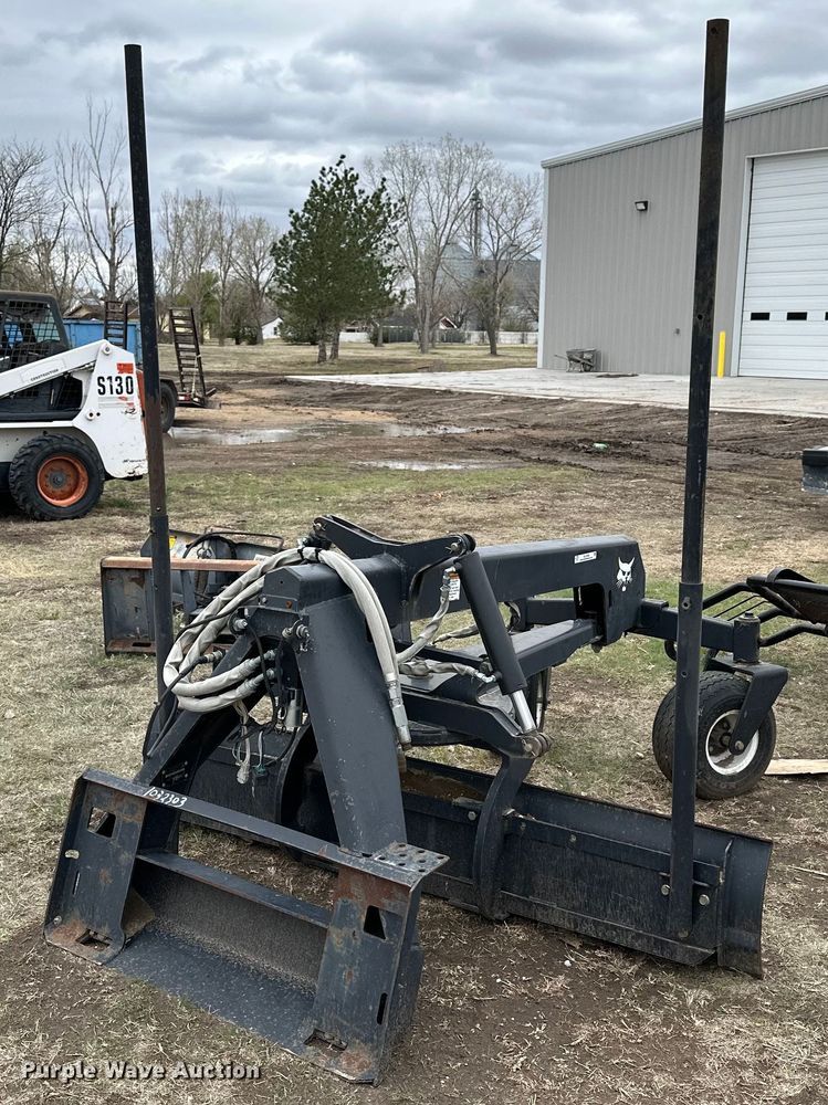 image for item KL9199 2010 Bobcat MI Grader 84  skid steer grader