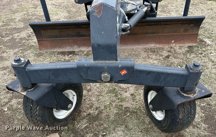 image for item KL9199 2010 Bobcat MI Grader 84  skid steer grader