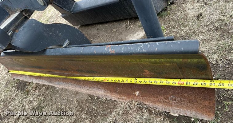 image for item KL9199 2010 Bobcat MI Grader 84  skid steer grader