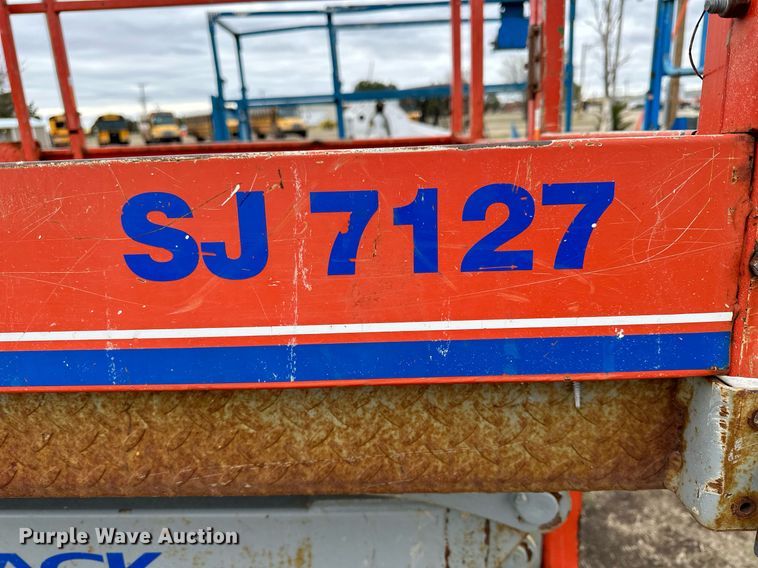 image for item KL9200 Skyjack SJ7127  scissor lift