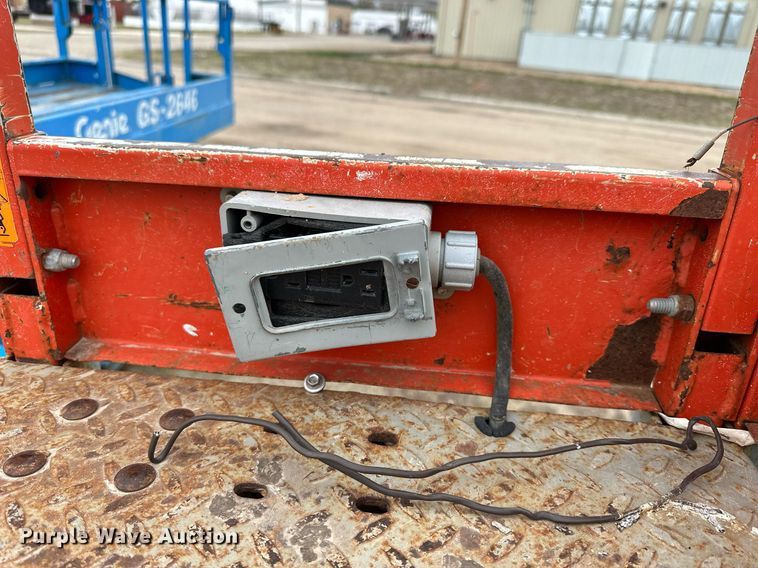 image for item KL9200 Skyjack SJ7127  scissor lift