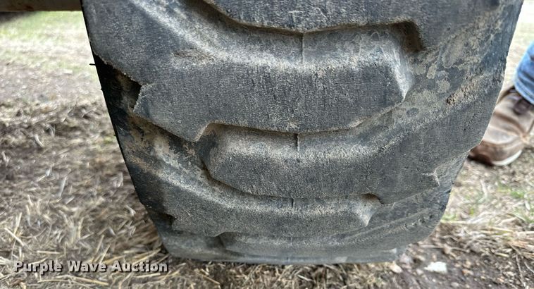 image for item KL9200 Skyjack SJ7127  scissor lift