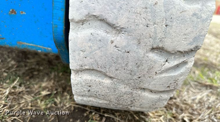 image for item KL9201 (2) scissor lifts