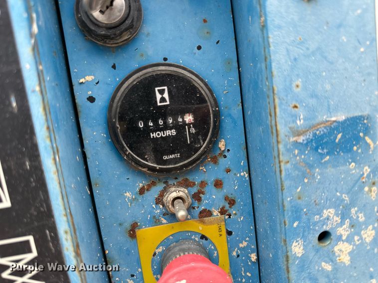 image for item KL9201 (2) scissor lifts