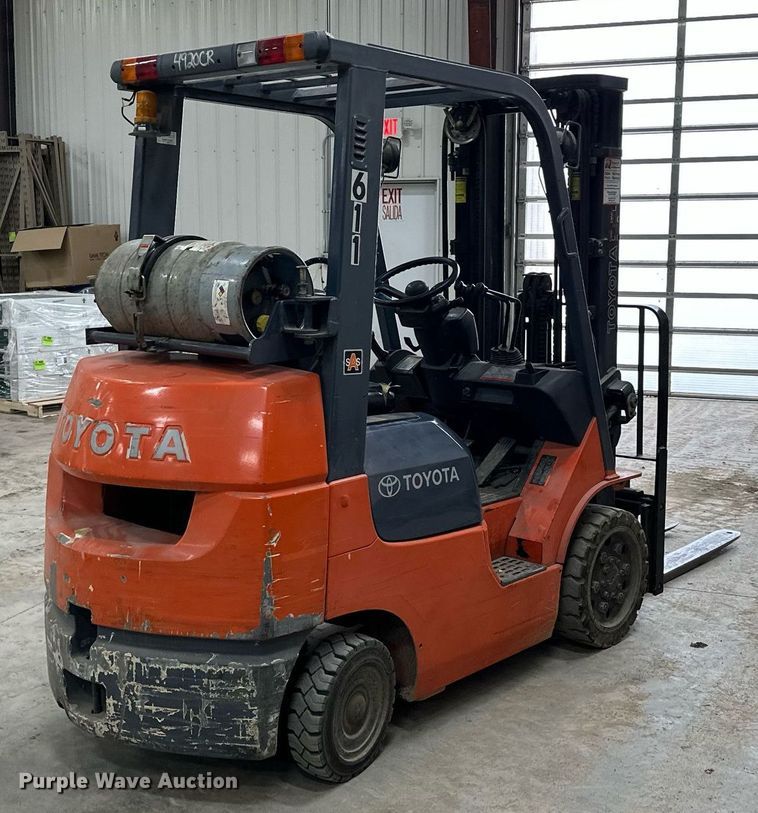 image for item KU9954 Toyota 7FGCU25  forklift