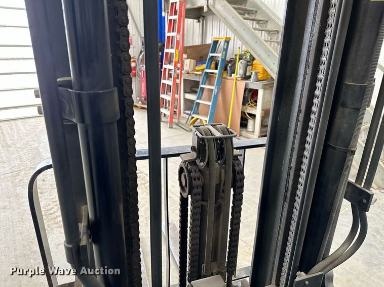 image for item KU9954 Toyota 7FGCU25  forklift