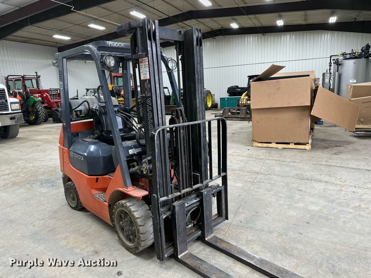 image for item KU9954 Toyota 7FGCU25  forklift