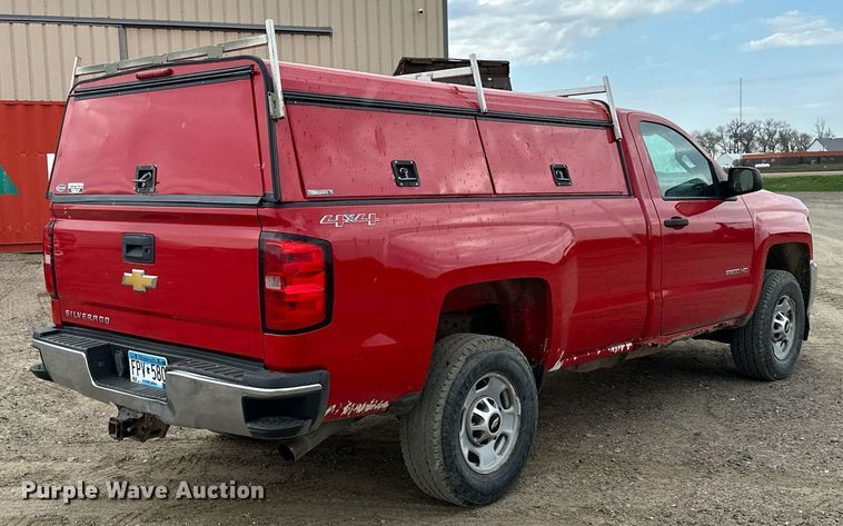 image for item KU9955 2015 Chevrolet Silverado 2500HD  pickup truck