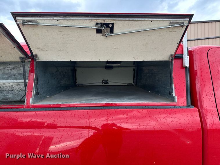 image for item KU9955 2015 Chevrolet Silverado 2500HD  pickup truck