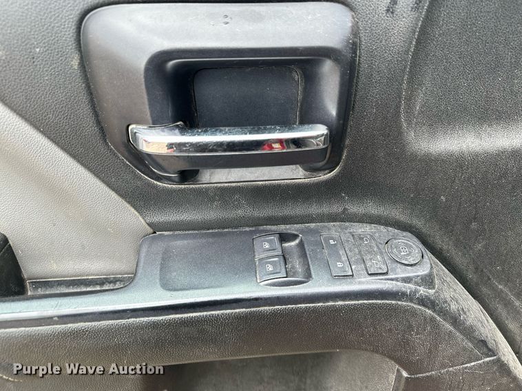 image for item KU9955 2015 Chevrolet Silverado 2500HD  pickup truck