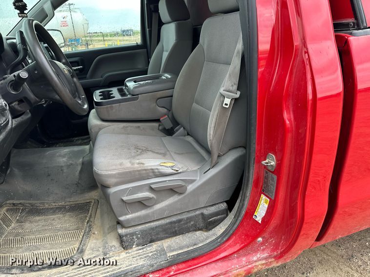 image for item KU9955 2015 Chevrolet Silverado 2500HD  pickup truck