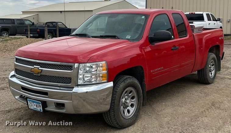 image for item KU9956 2013 Chevrolet Silverado 1500  Ext. Cab pickup truck