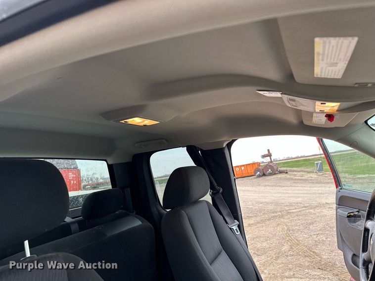 image for item KU9956 2013 Chevrolet Silverado 1500  Ext. Cab pickup truck