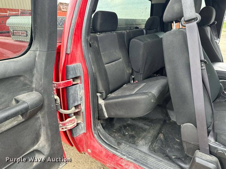 image for item KU9956 2013 Chevrolet Silverado 1500  Ext. Cab pickup truck