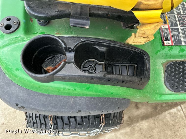 image for item KU9961 John Deere LA145  lawn mower