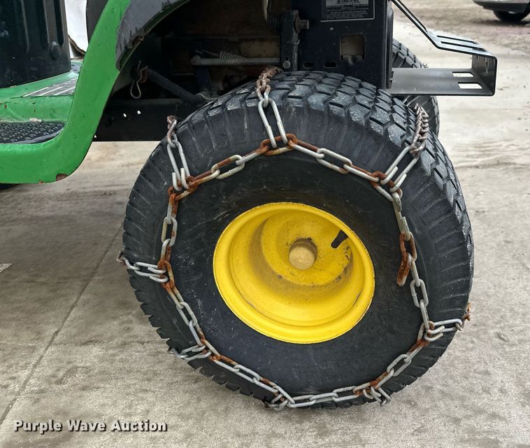 image for item KU9961 John Deere LA145  lawn mower