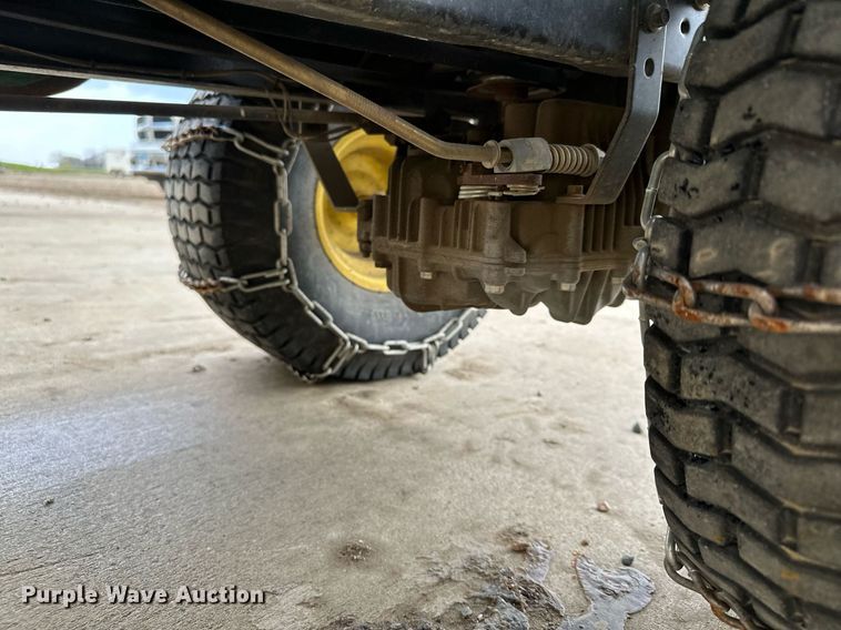 image for item KU9961 John Deere LA145  lawn mower