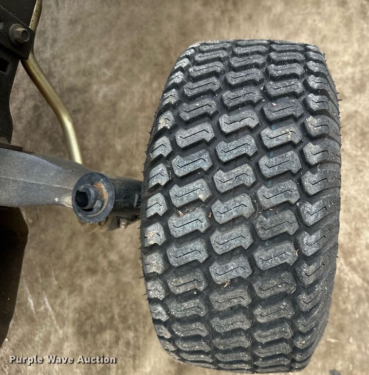 image for item KU9961 John Deere LA145  lawn mower