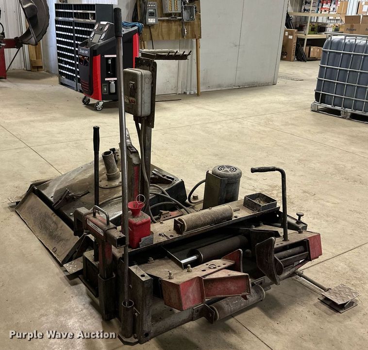 image for item KU9963 Coats 809300  tire machine