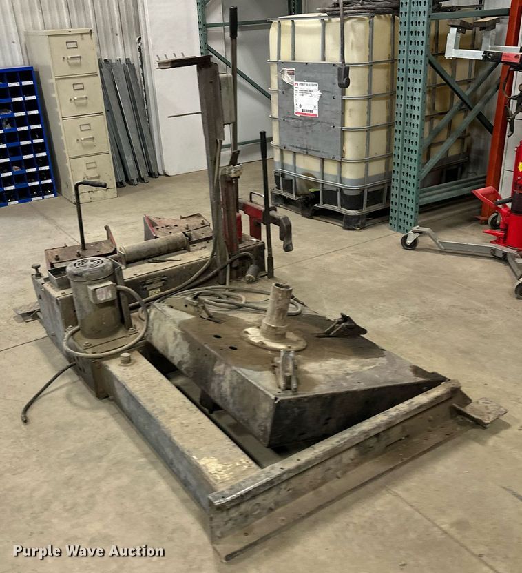 image for item KU9963 Coats 809300  tire machine