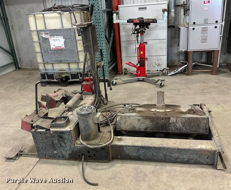 image for item KU9963 Coats 809300  tire machine