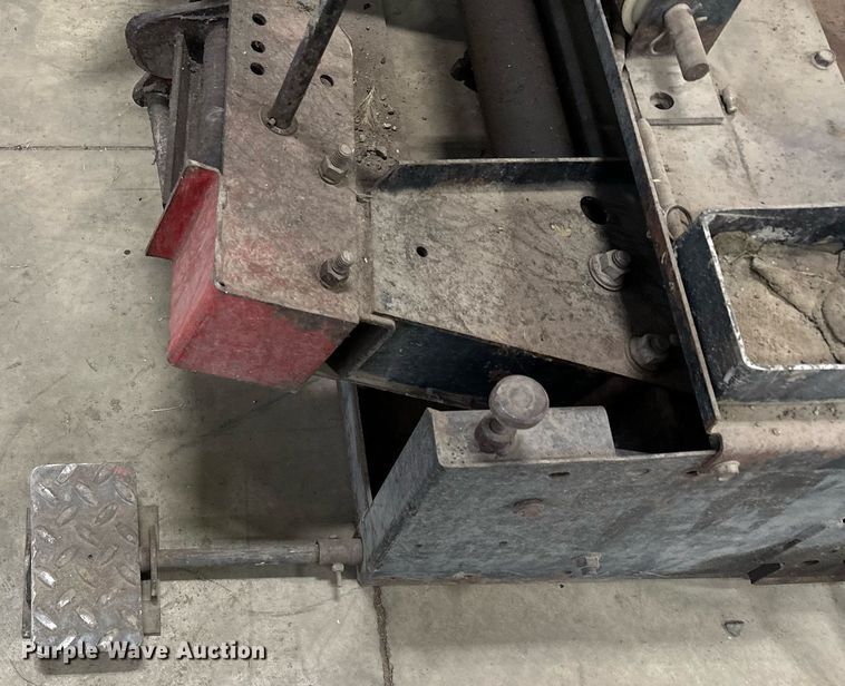 image for item KU9963 Coats 809300  tire machine