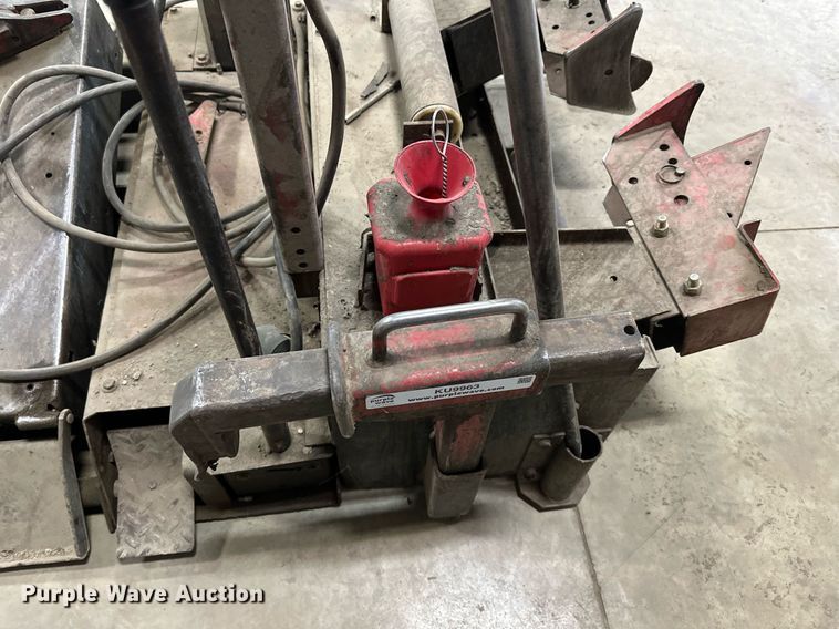 image for item KU9963 Coats 809300  tire machine