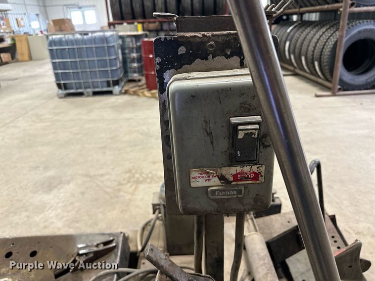 image for item KU9963 Coats 809300  tire machine